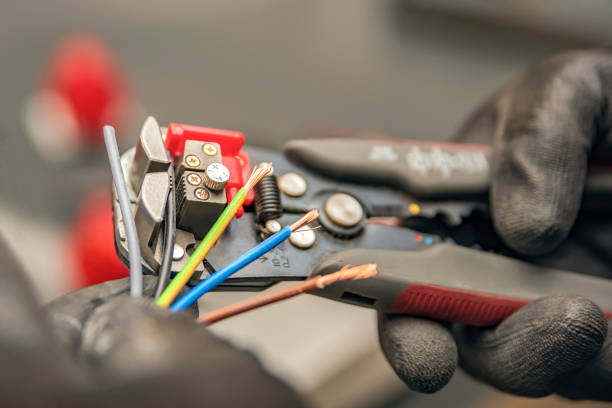Best Licensed Electrician  in Foster Brook, PA